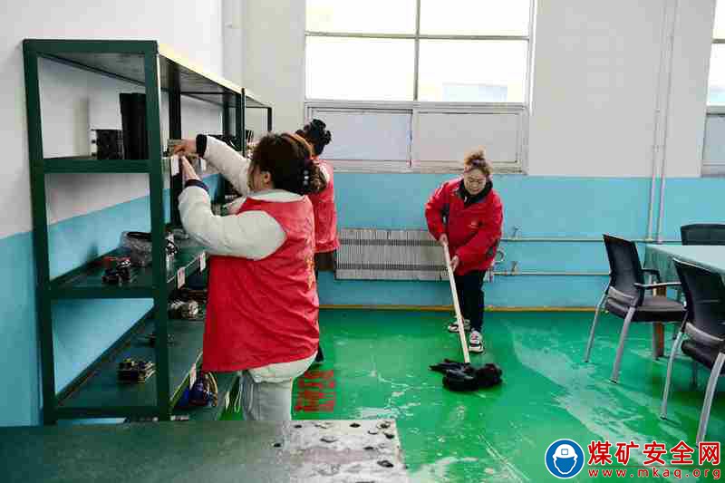 山東能源興隆莊煤礦：巾幗志愿服務隊在行動
